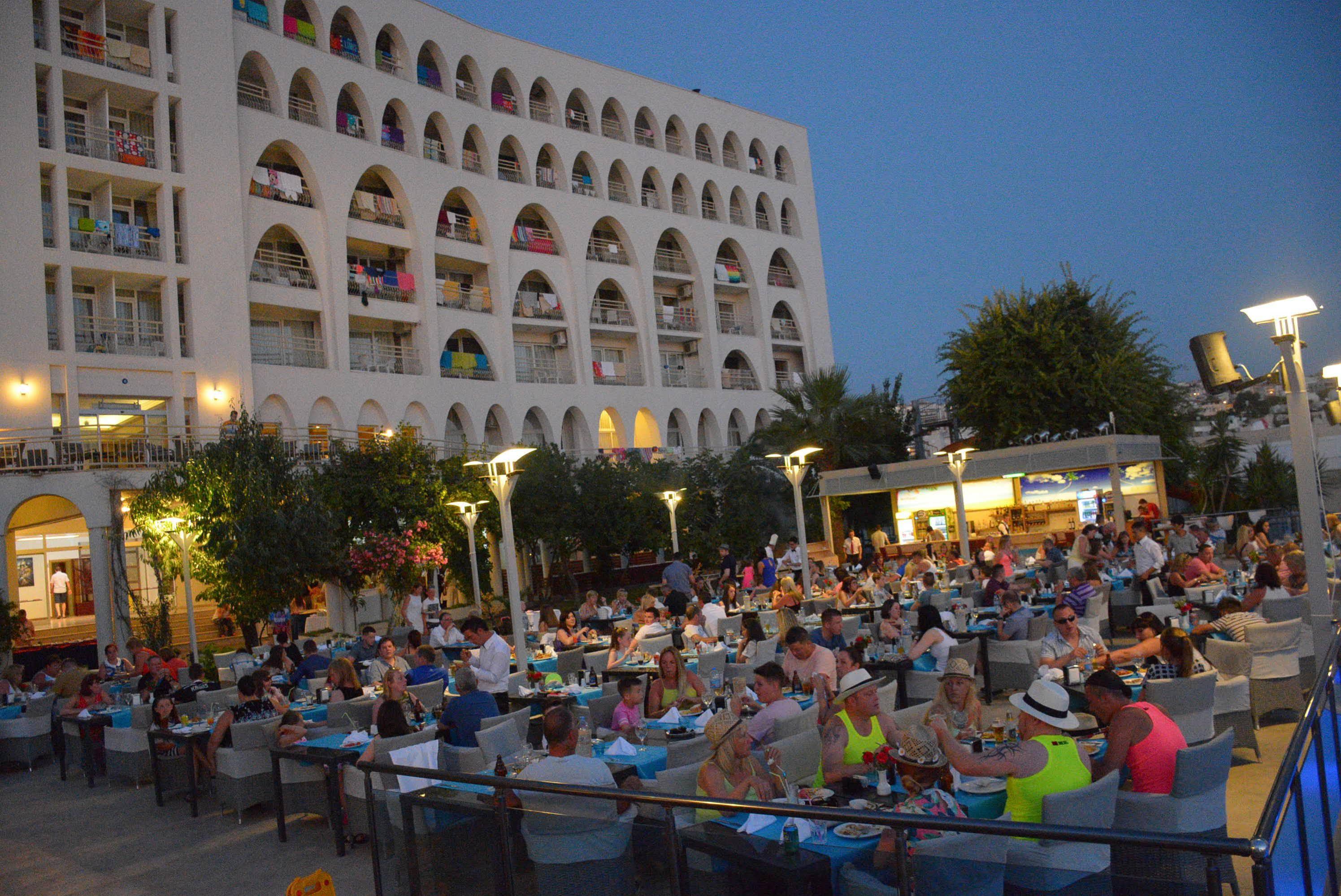 Goldenday Wings Hotel Kusadasi Exterior foto