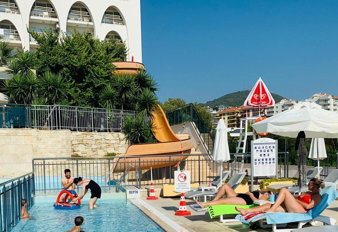 Goldenday Wings Hotel Kusadasi Exterior foto